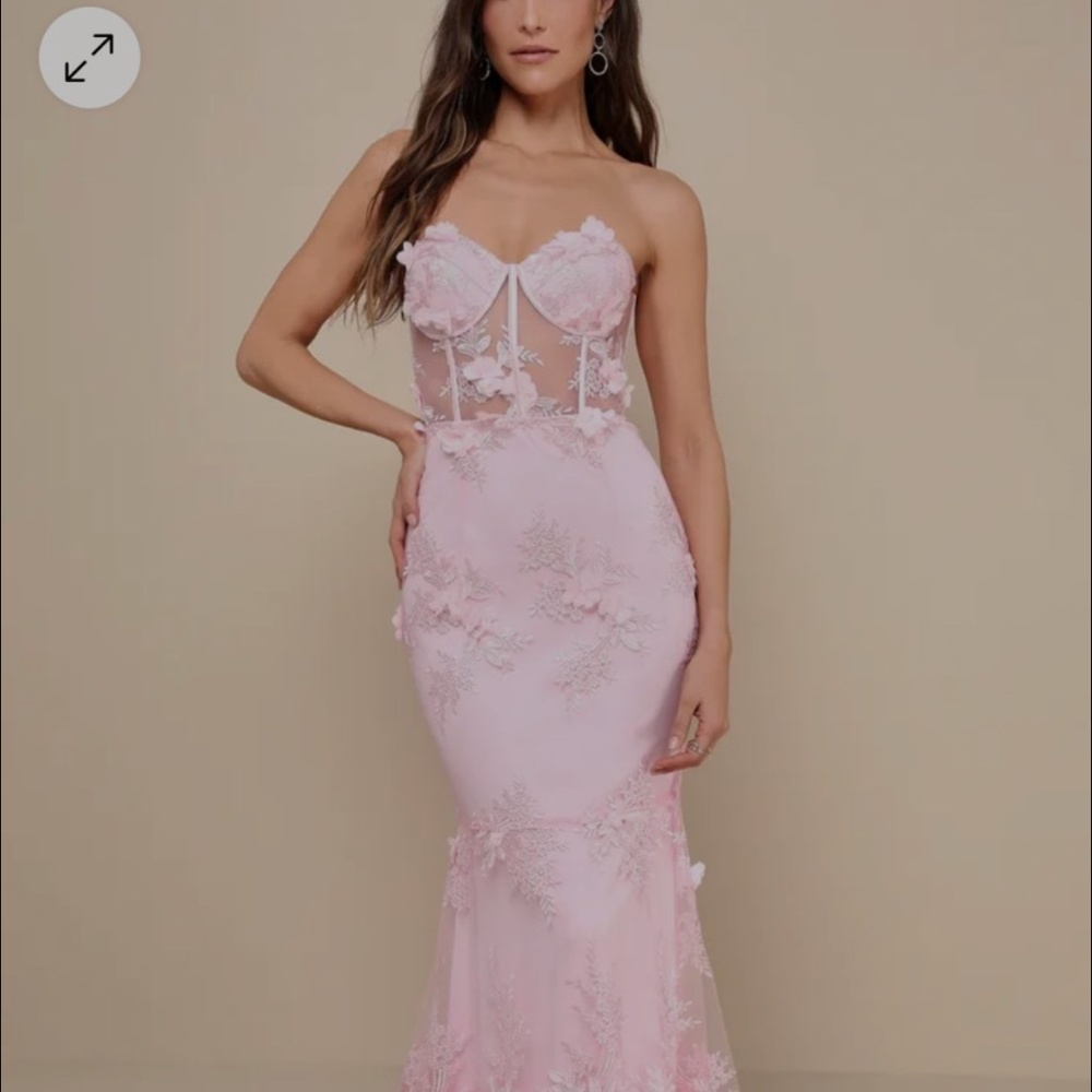 Large pink dress